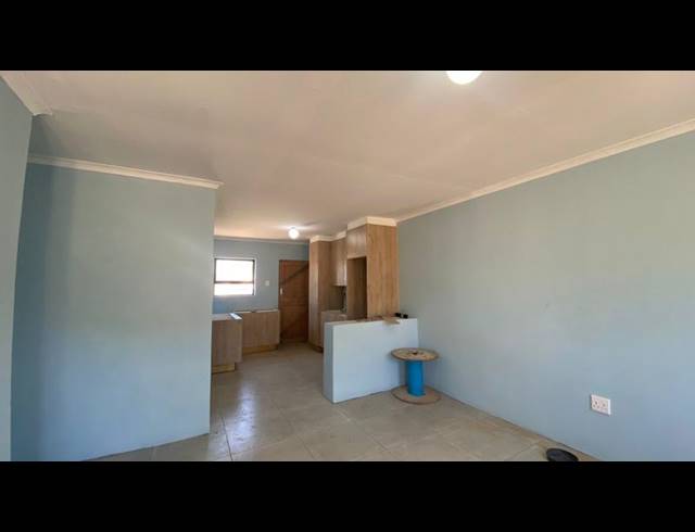 2 BEDROOM HOUSE FOR SALE IN GRAHAMSTOWN RURAL